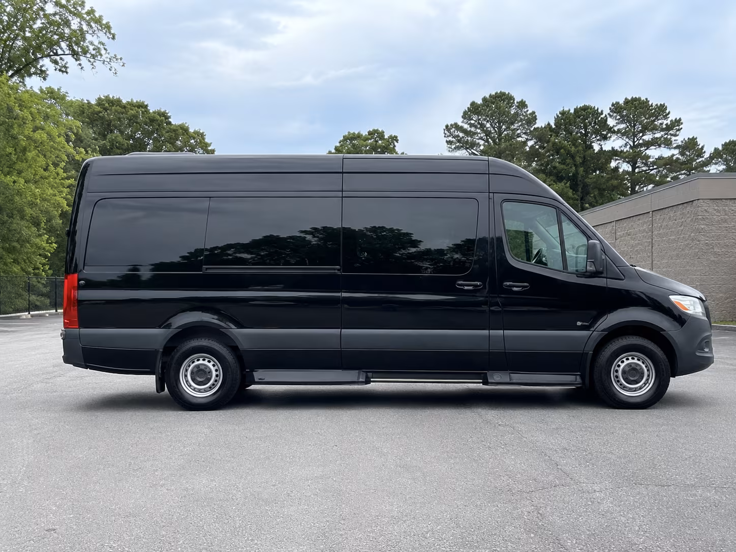 Great Falls Airport Shuttle & Transportation onboard seating