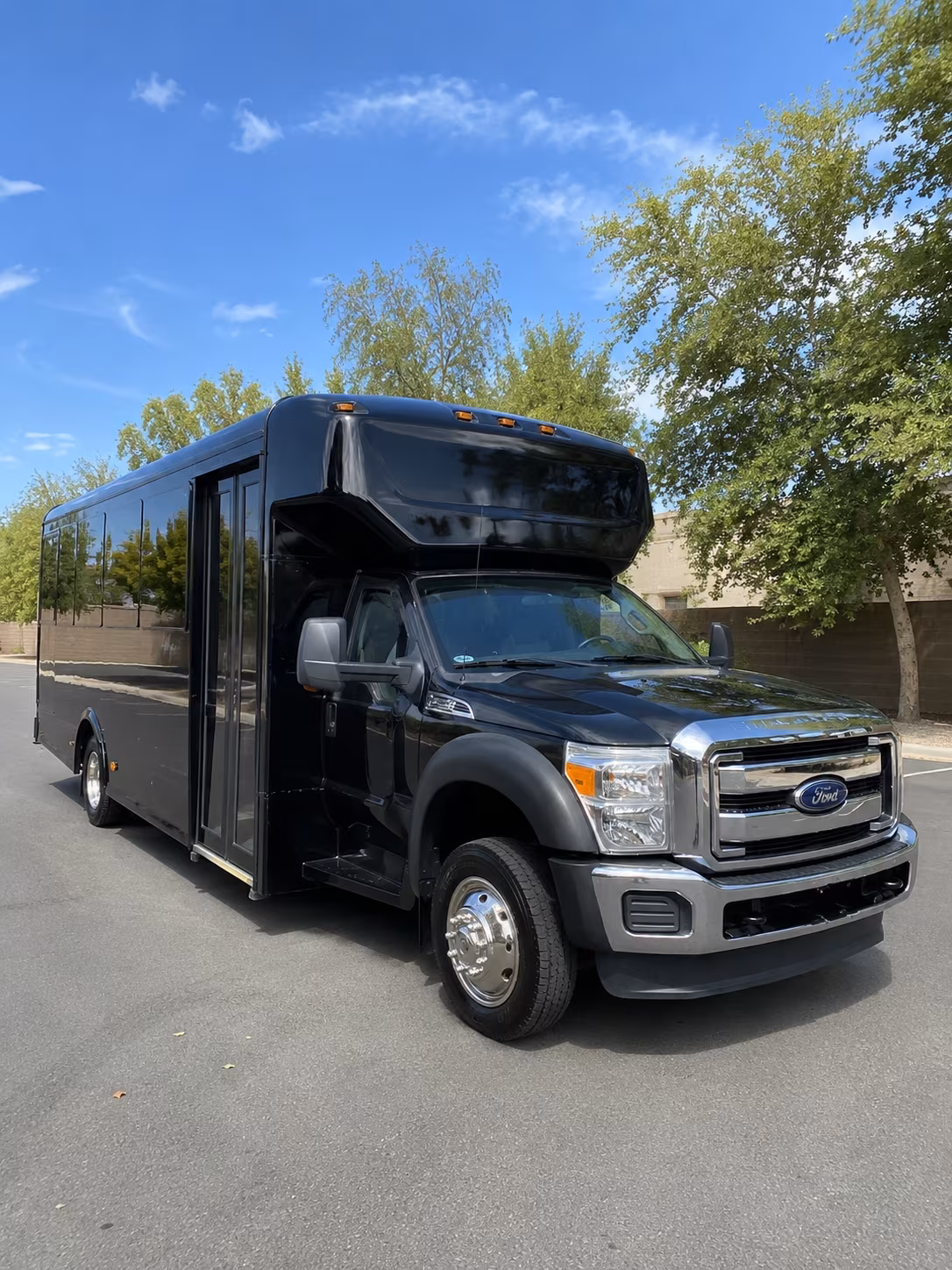 Idaho Falls Birthday, Sweet 16, & Quinceañera Party Bus Rentals