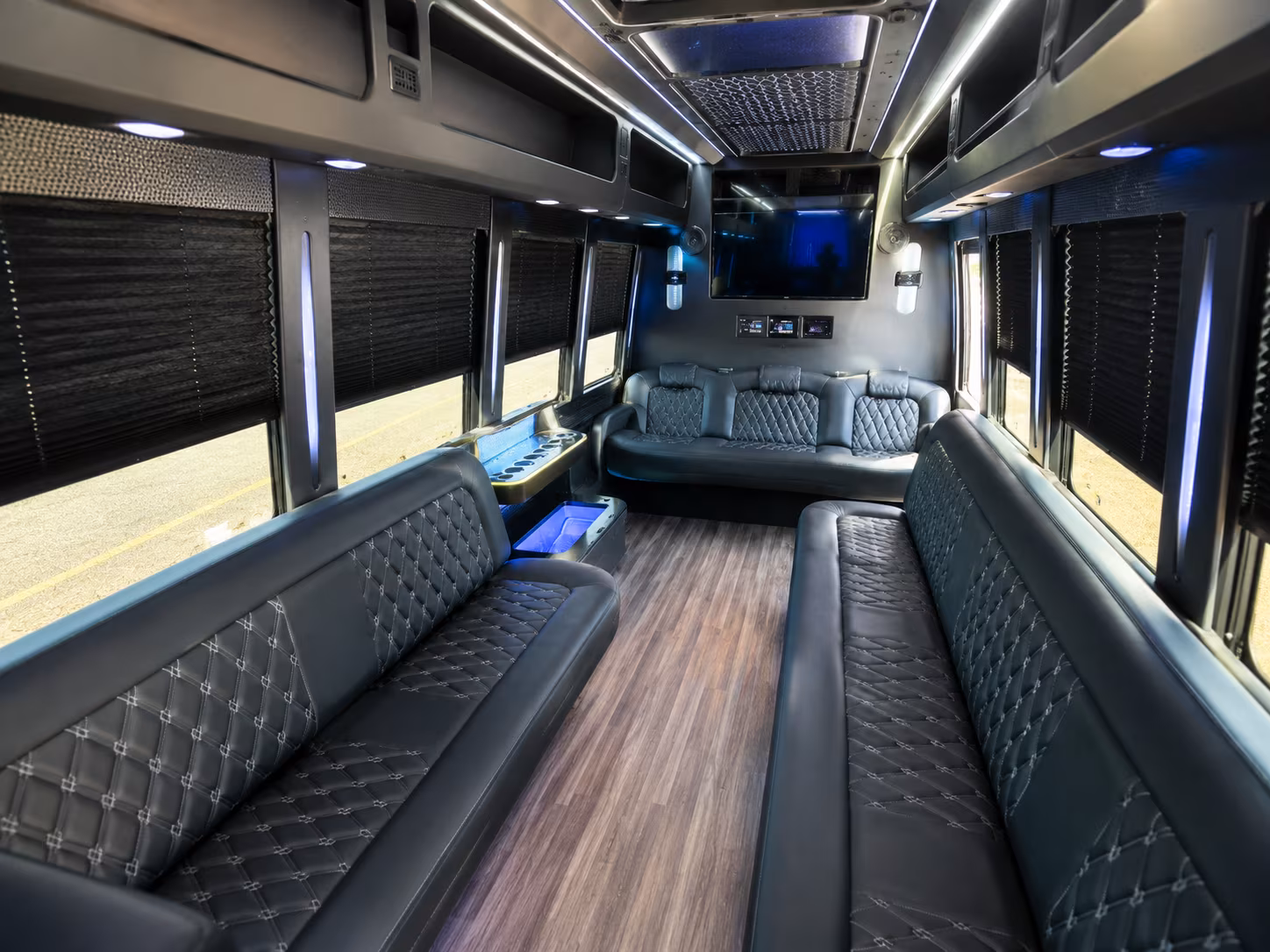 Missoula Homecoming & Prom Party Bus Rentals